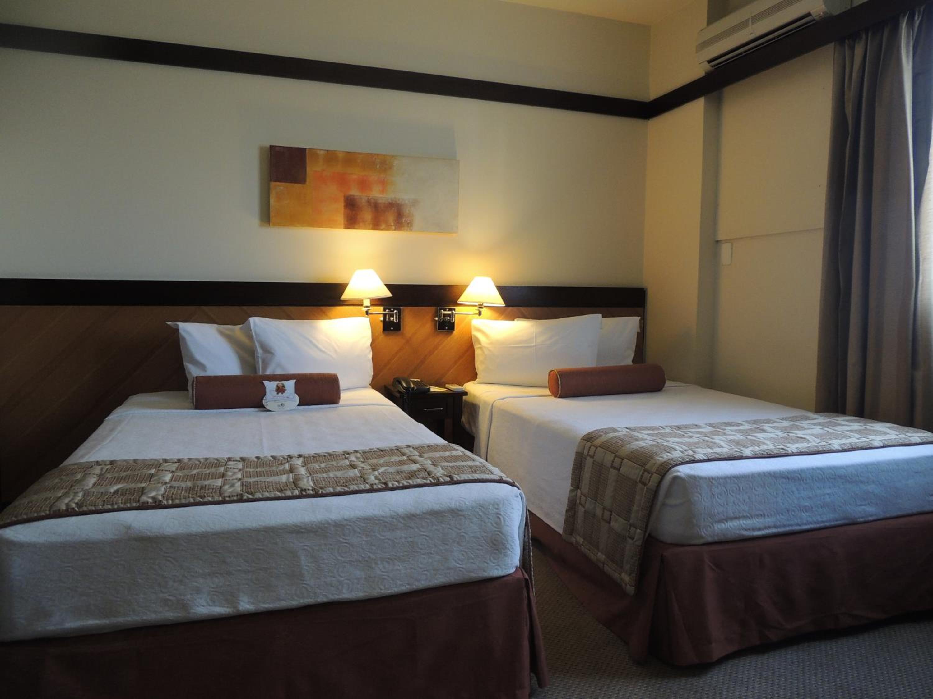 Superior, Twin Beds