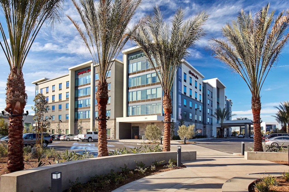 Hampton Inn Long Beach Airport 5/67
