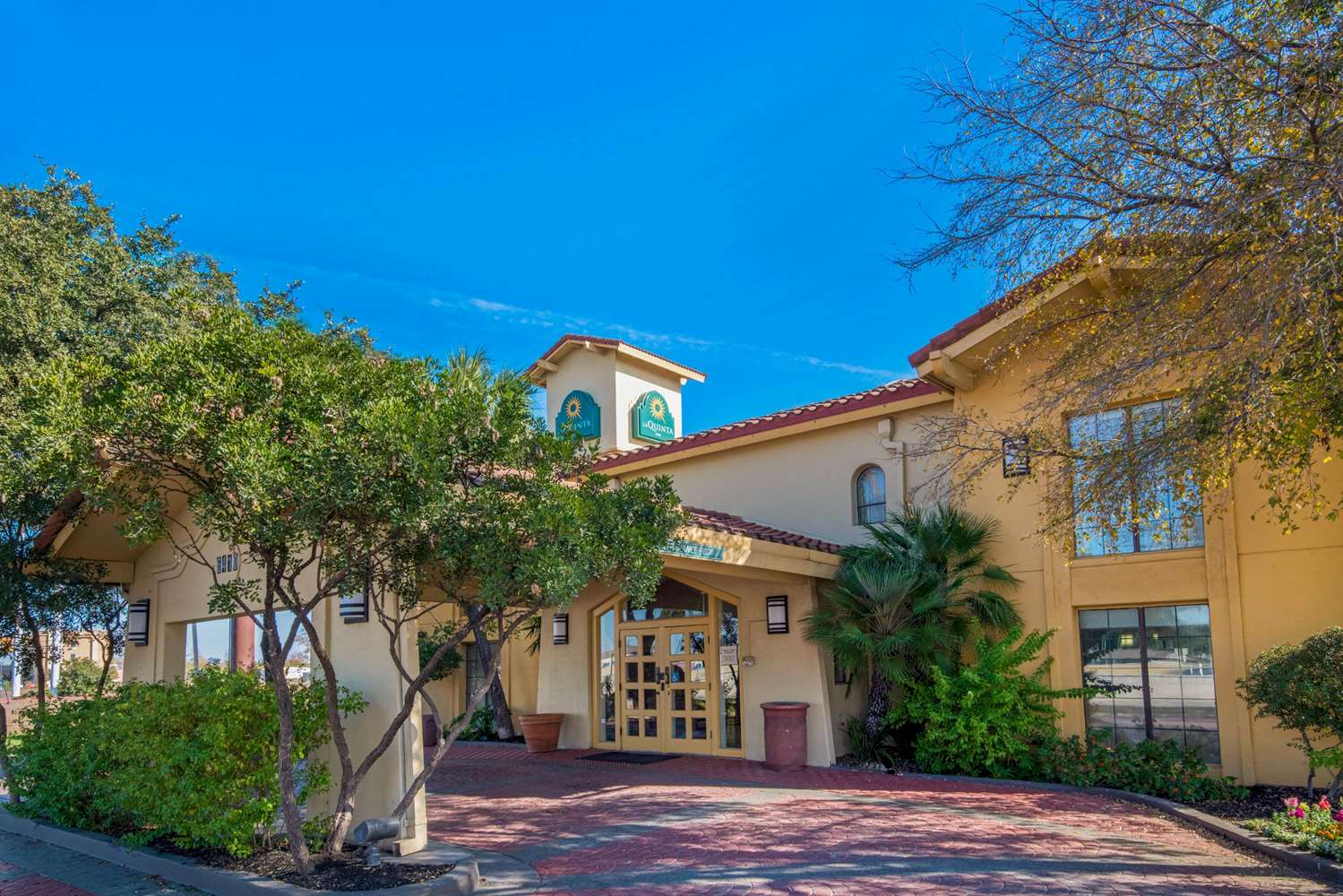 La Quinta Inn San Antonio I 35 N At Rittiman Road 4/46