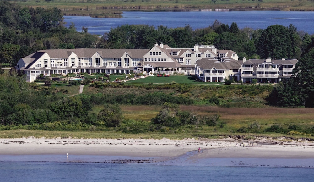 Inn By The Sea 63/66