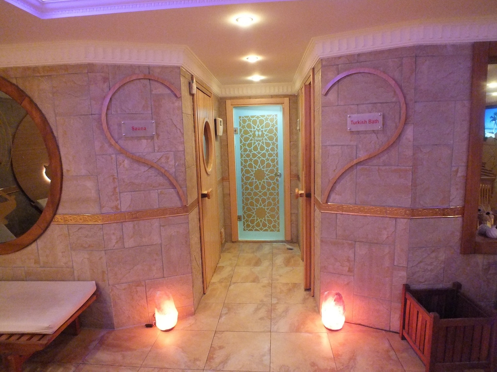 Grand Asiyan Hotel 27/46