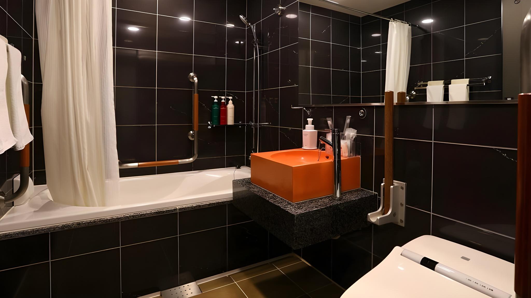Deluxe, Twin Beds, Night View