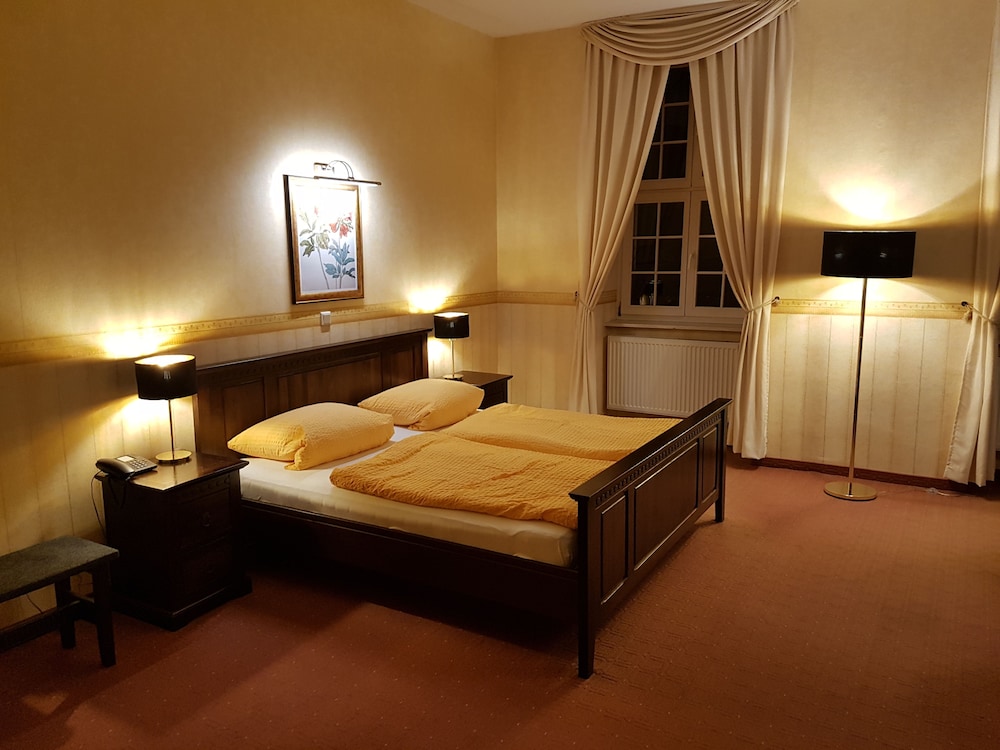 Gotikhotel Frenzelhof 17/42