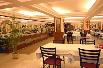 Hotel Monopol 28/29