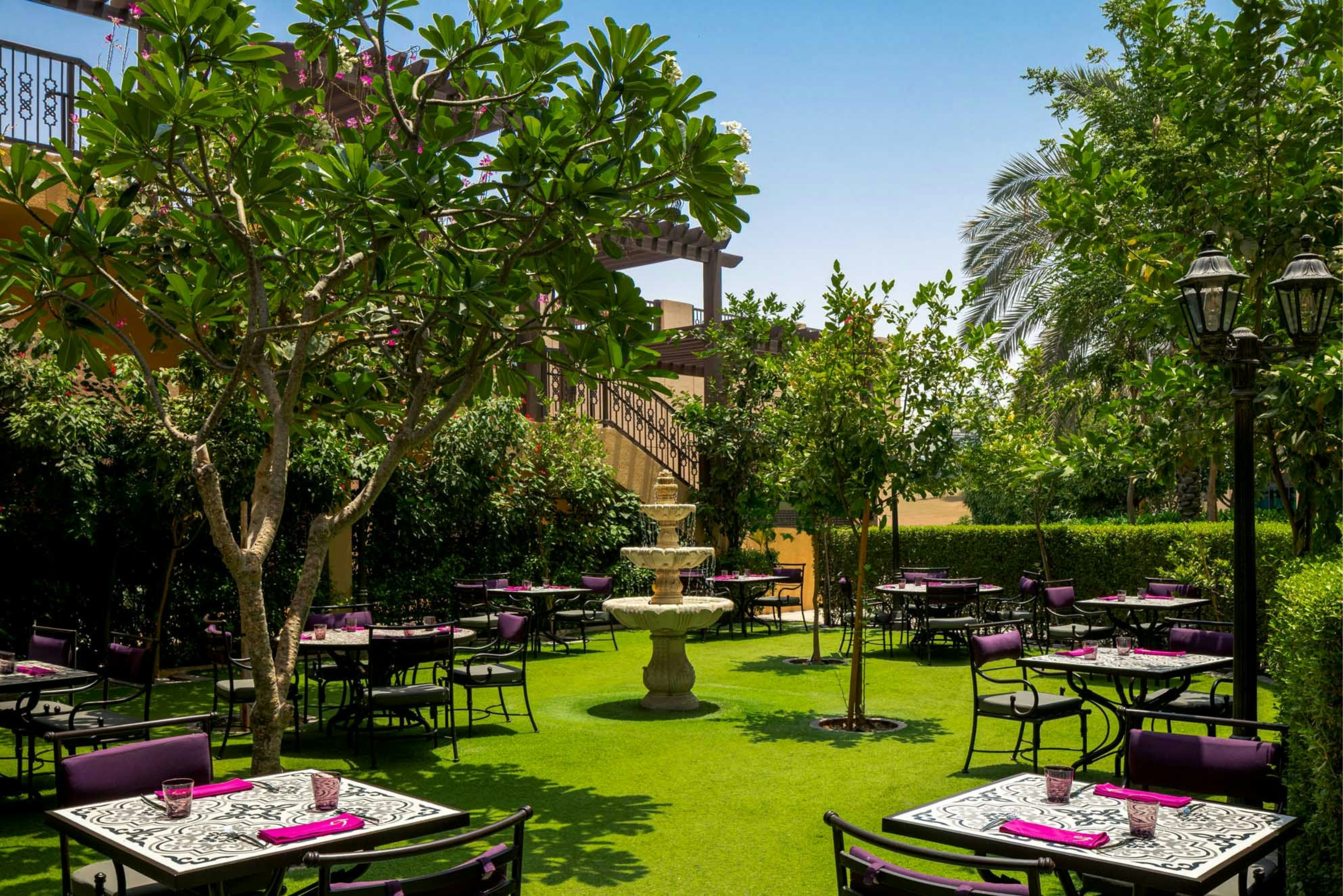Saadiyat Rotana Resort & Villas 29/53