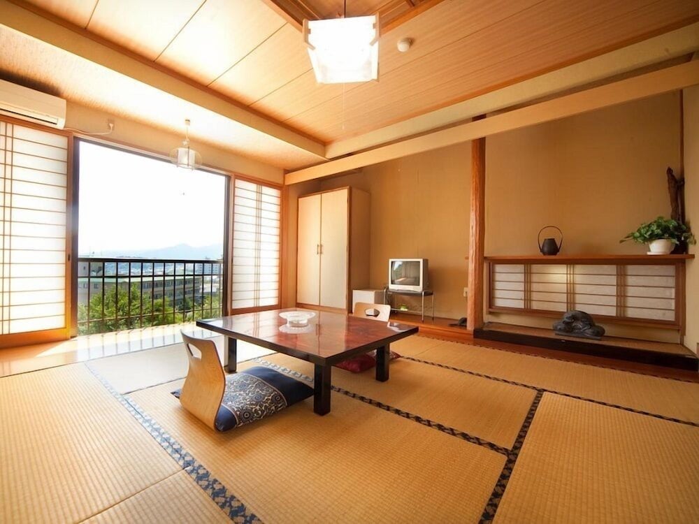 Yumoto Miyoshi 15/43