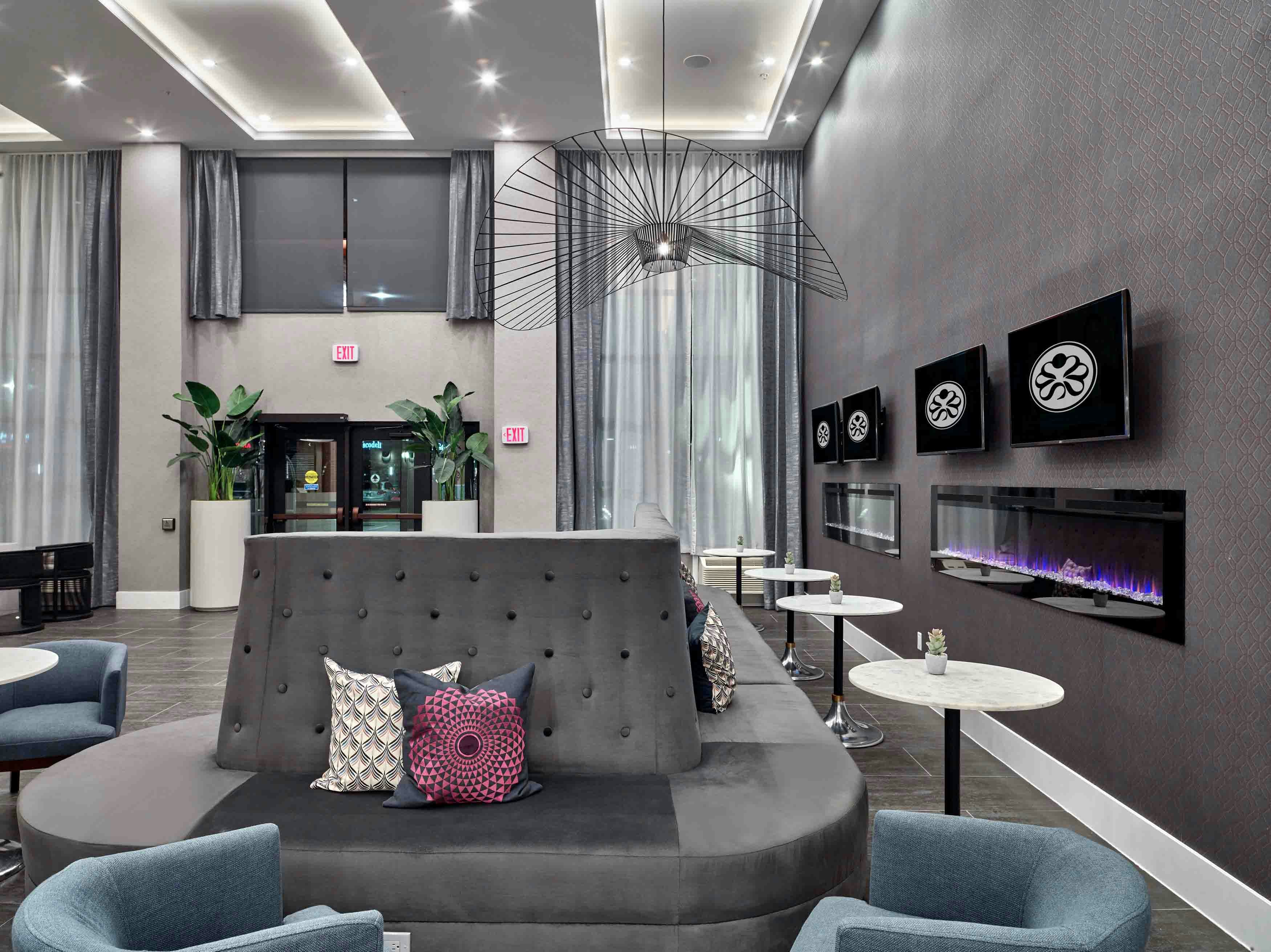Sandman Signature Plano - Frisco Hotel 34/53