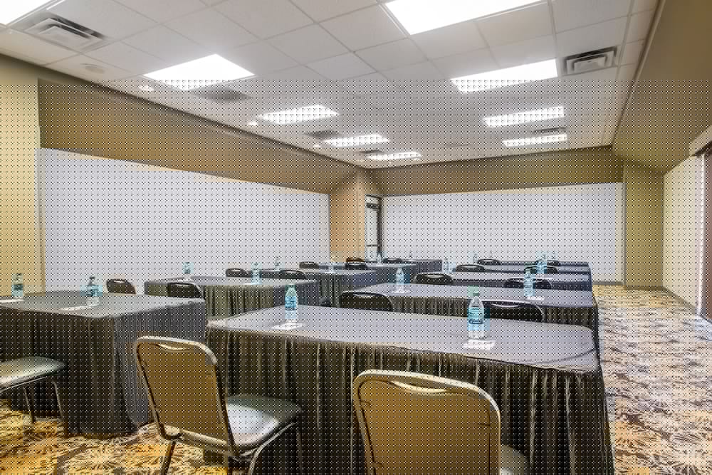 Best Western Courtview Hotel 55/68