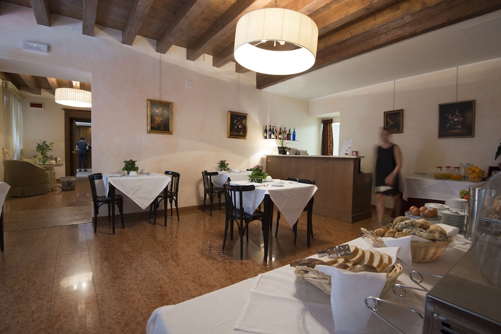 Albergo Mazzanti 50/60