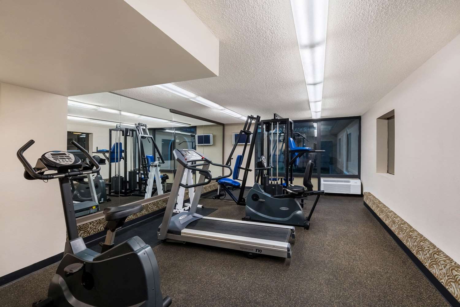 Travelodge By Wyndham Memphis Airport 2/6