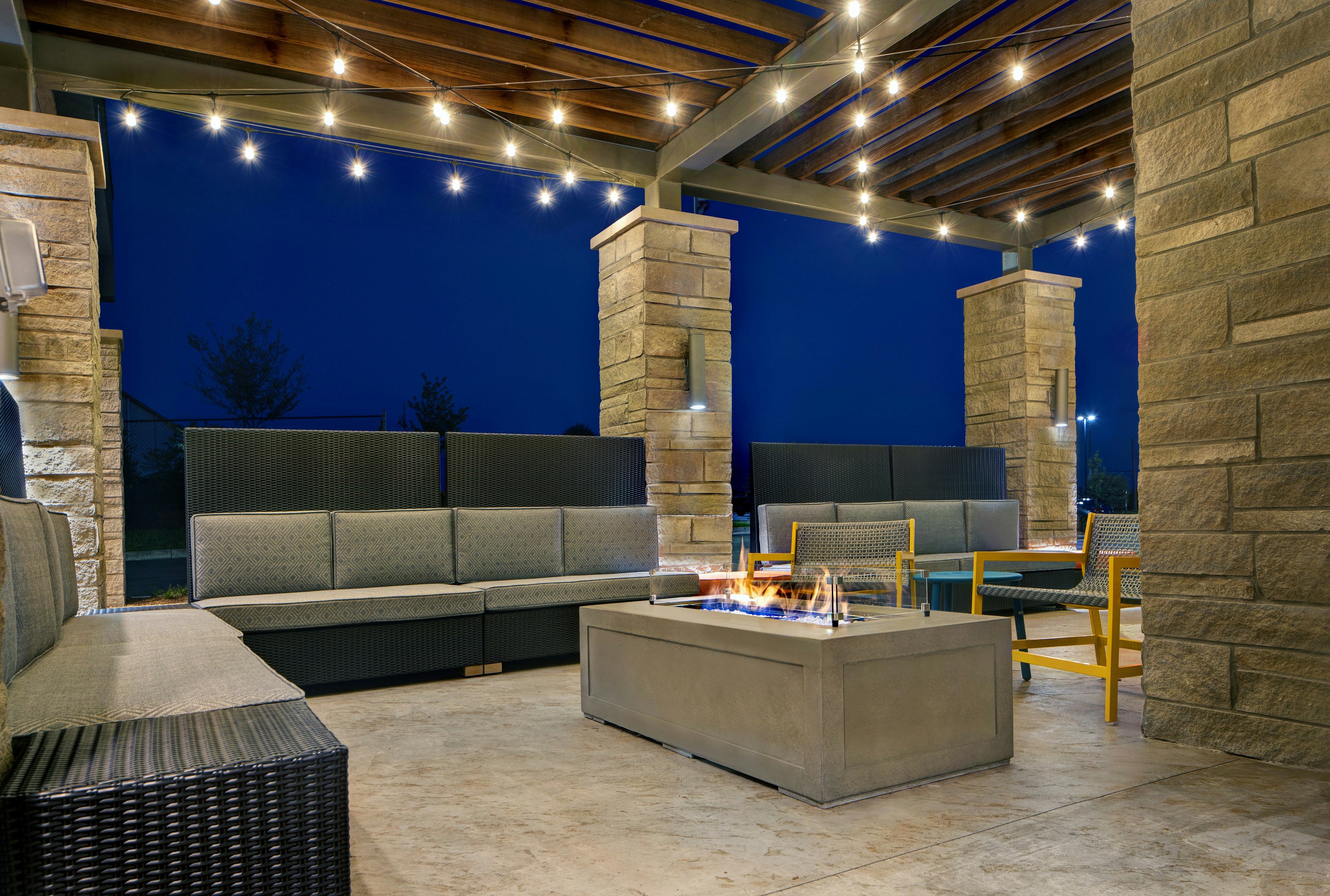 Home2 Suites By Hilton Asheville Airport 10/17