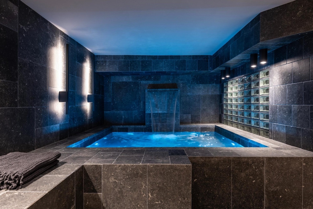 Thission Luxury Homes By K&K 20/48