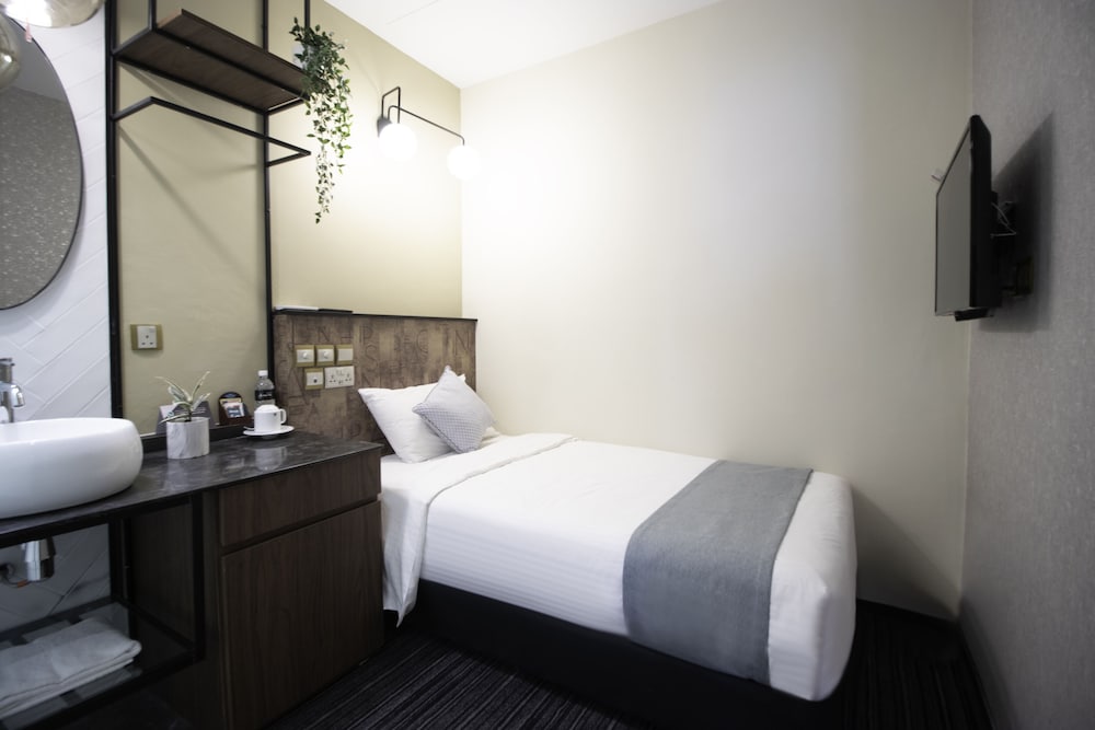 Harbour Ville Hotel Hamilton - Lavender 4/63