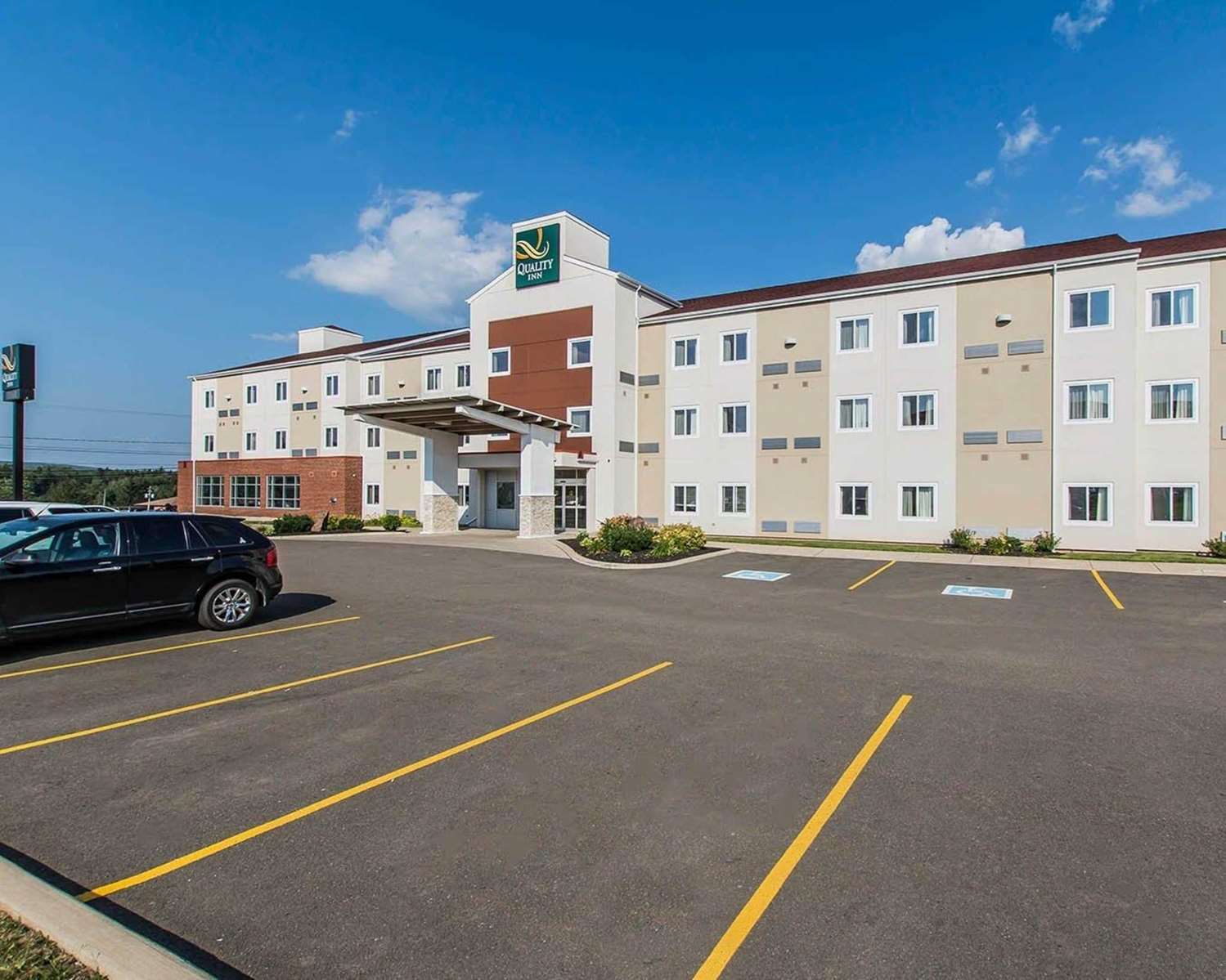 Quality Inn Moncton, NB 42/43