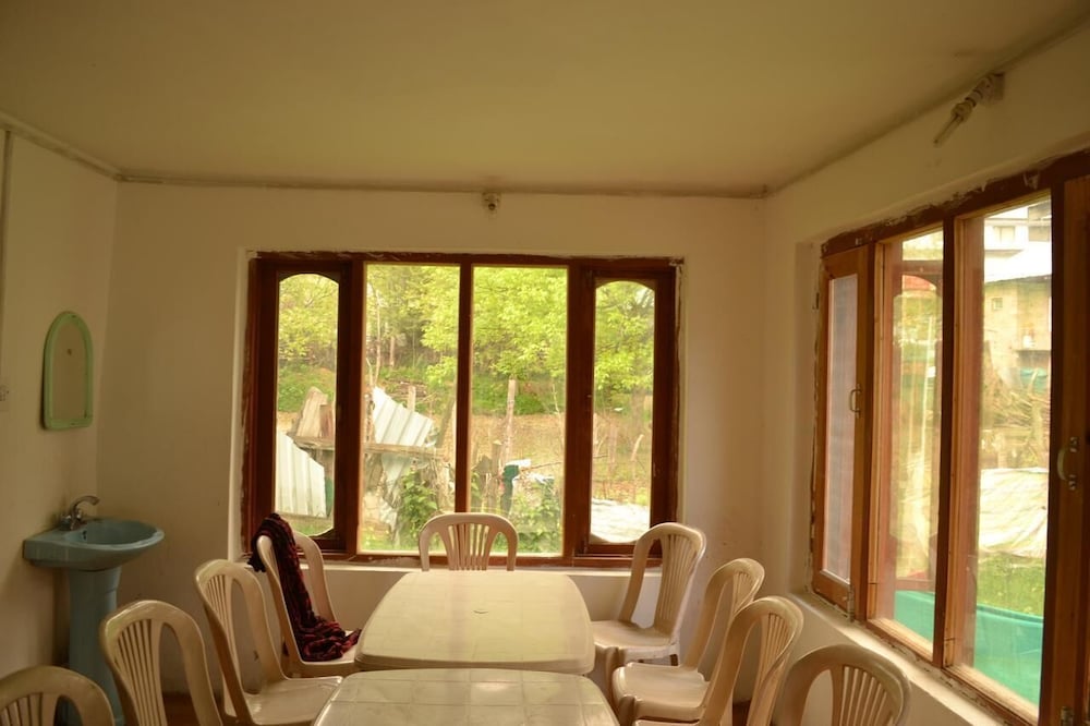 Rising Moon Guest House 15/25