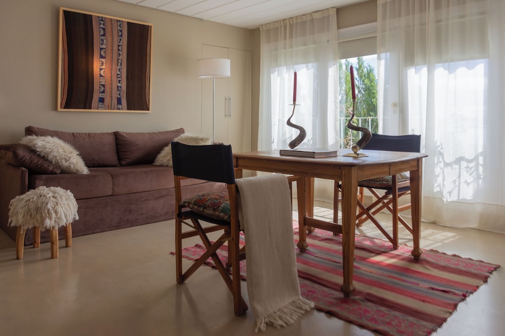 Los Ponchos Hotel 33/50