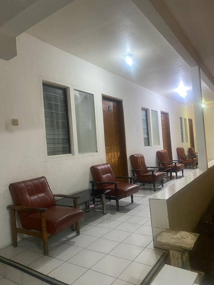 Hotel Netral Jombang 23/34