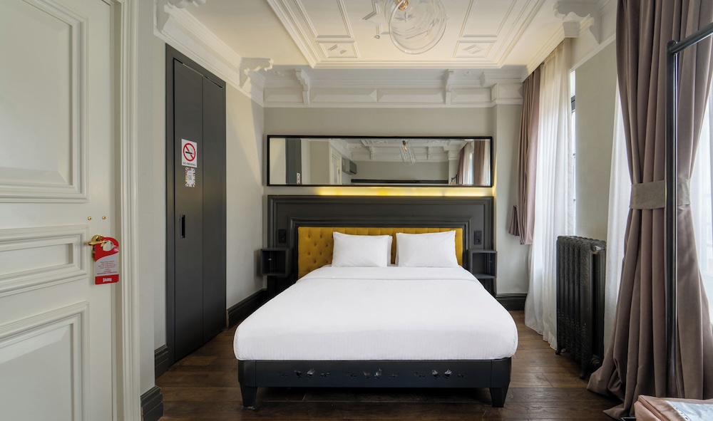 Taksim Avenue Hotel 22/50