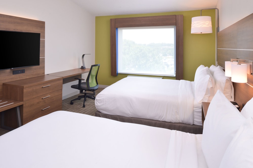 Holiday Inn Express And Suites Omaha 120th And Maple 14/56