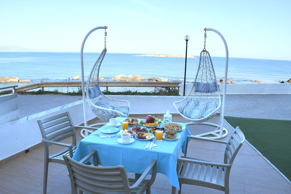 Klinakis Beach Hotel 46/60