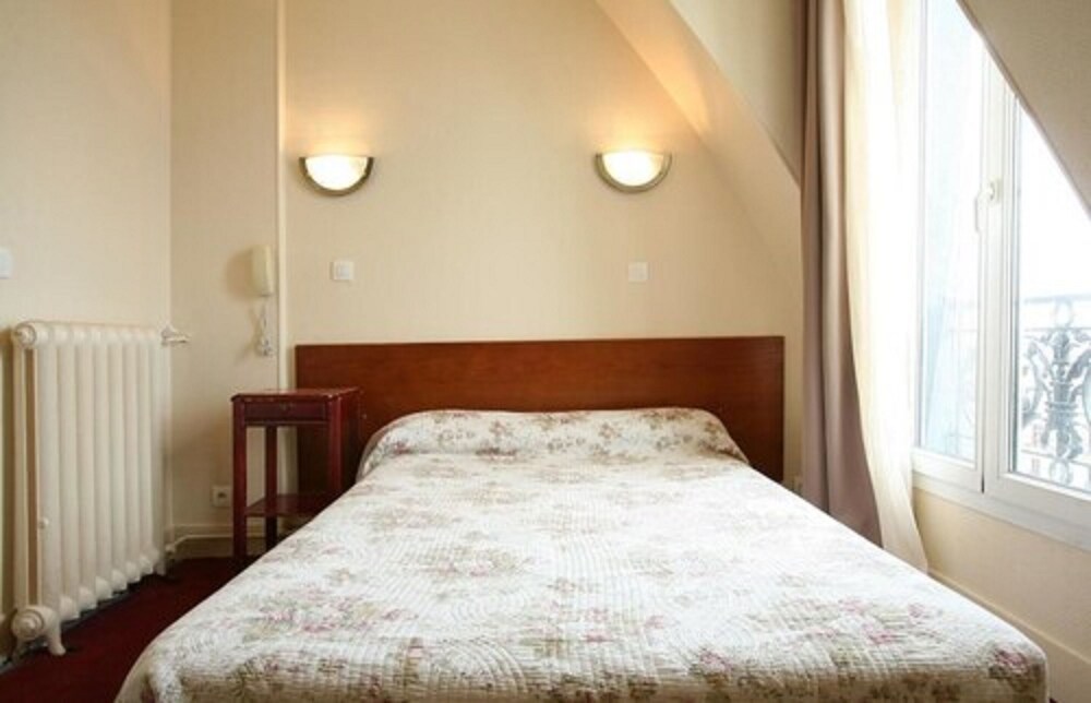 Grand Hotel De L europe 18/51