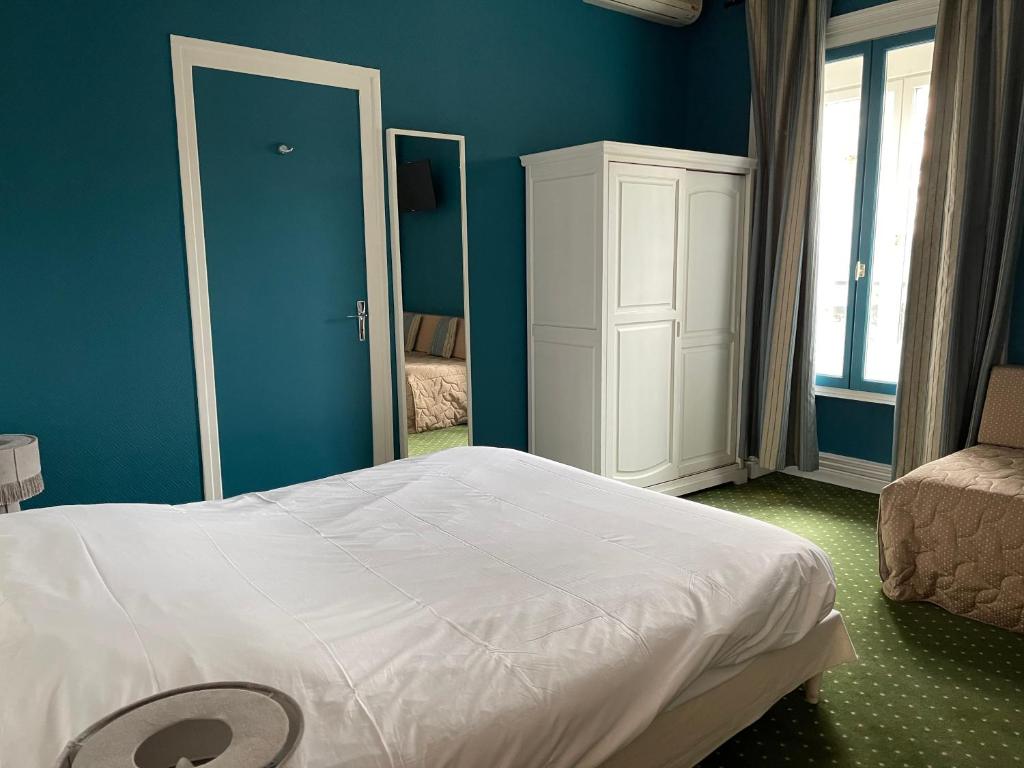 Hotel La Tablee Medievale 7/16