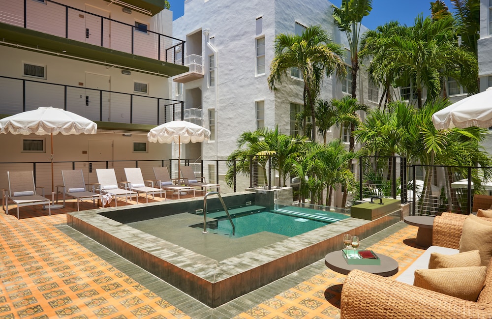 Balfour Miami Beach, a Registry Collection Hotel 4/81