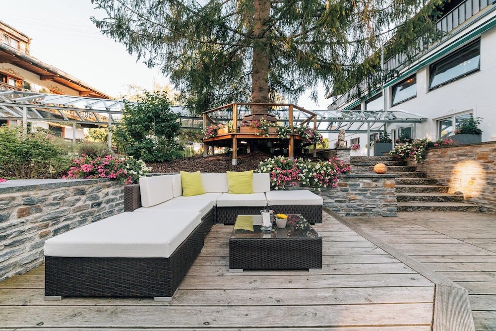 Alpensonne Hotel 61/68
