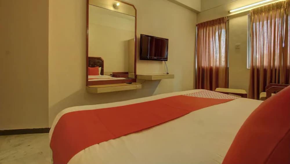 Hotel Padmam 11/23