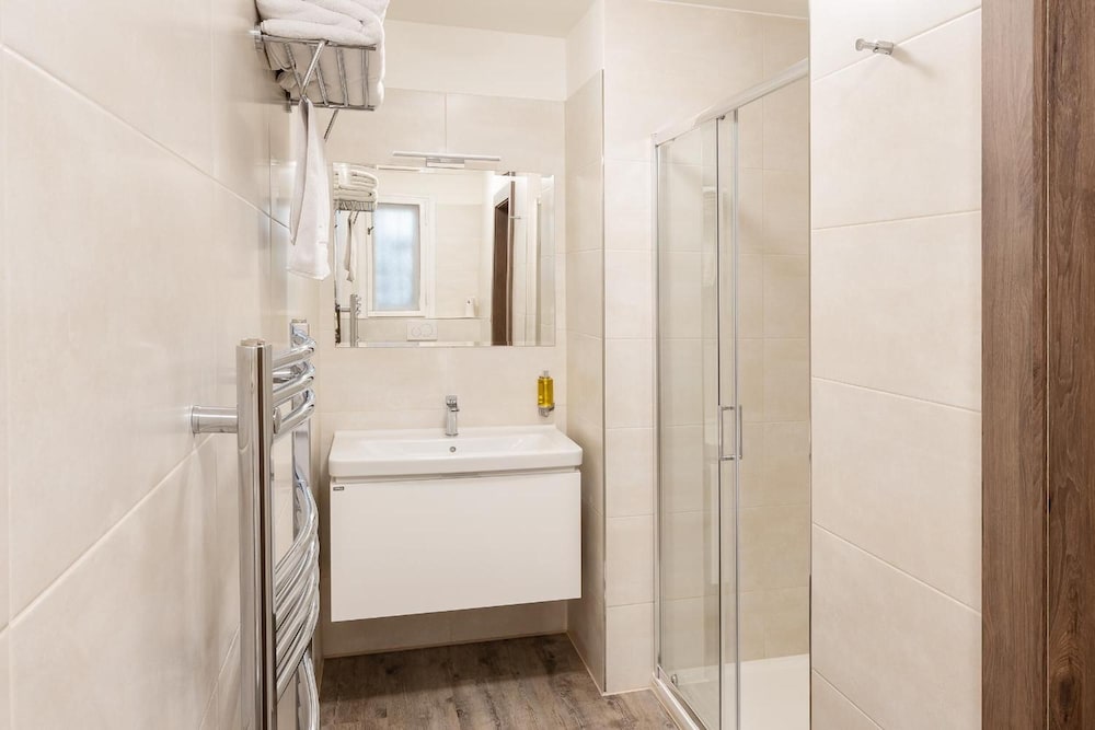 Melantrich Sivek Hotels 46/46
