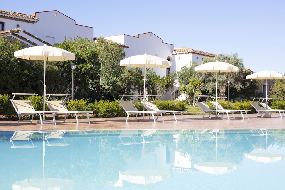 Marina Torre Navarrese Resort 40/43