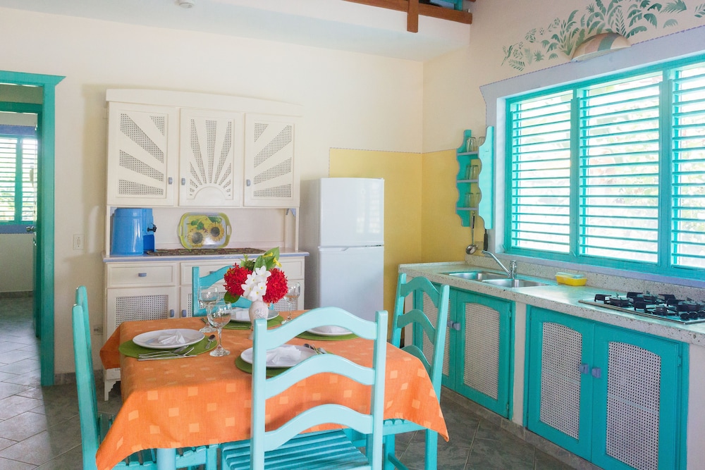 Hotel Playa Colibri 40/72