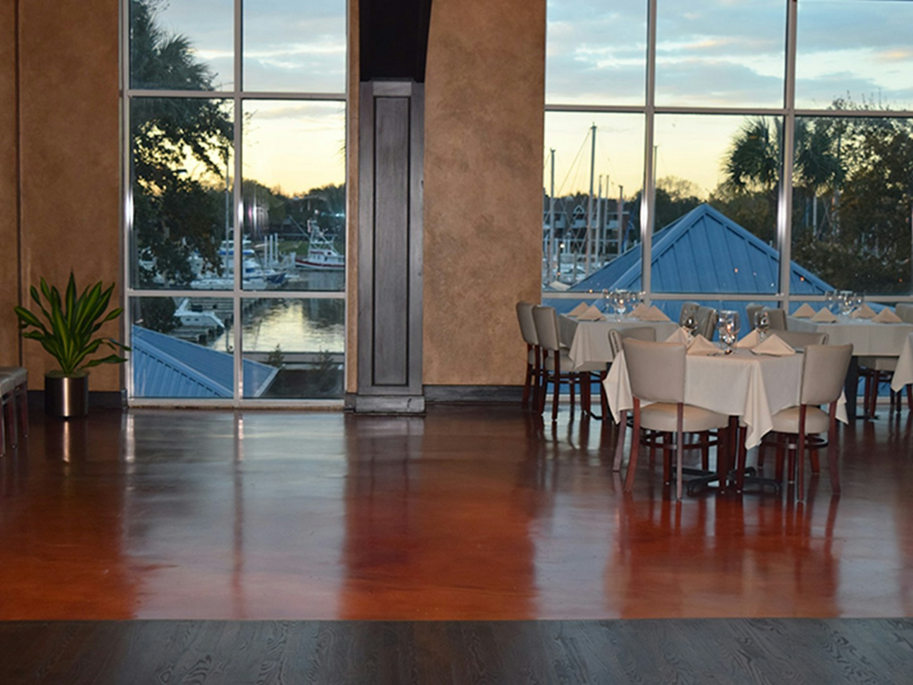 South Shore Harbour Resort & Conference Center 25/30