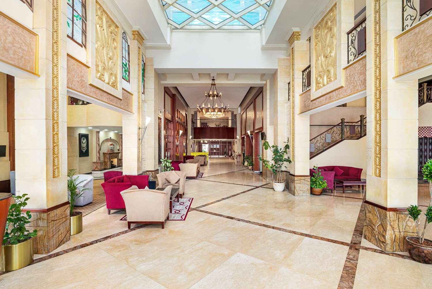 EASTYARD Dammam – Hotel 12/35