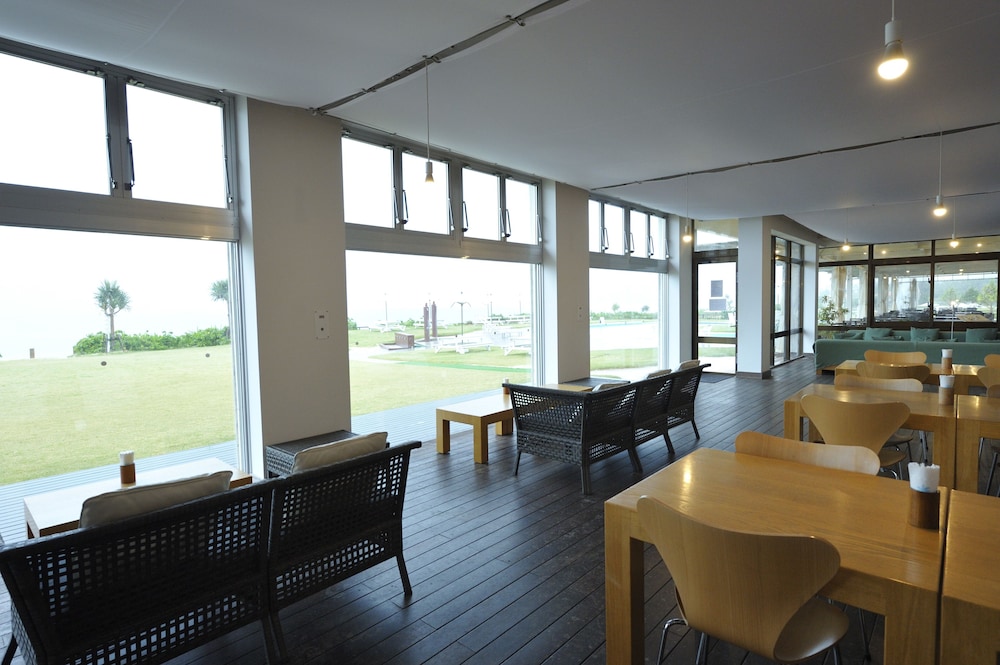 En Resort Eef Beach Hotel 51/69