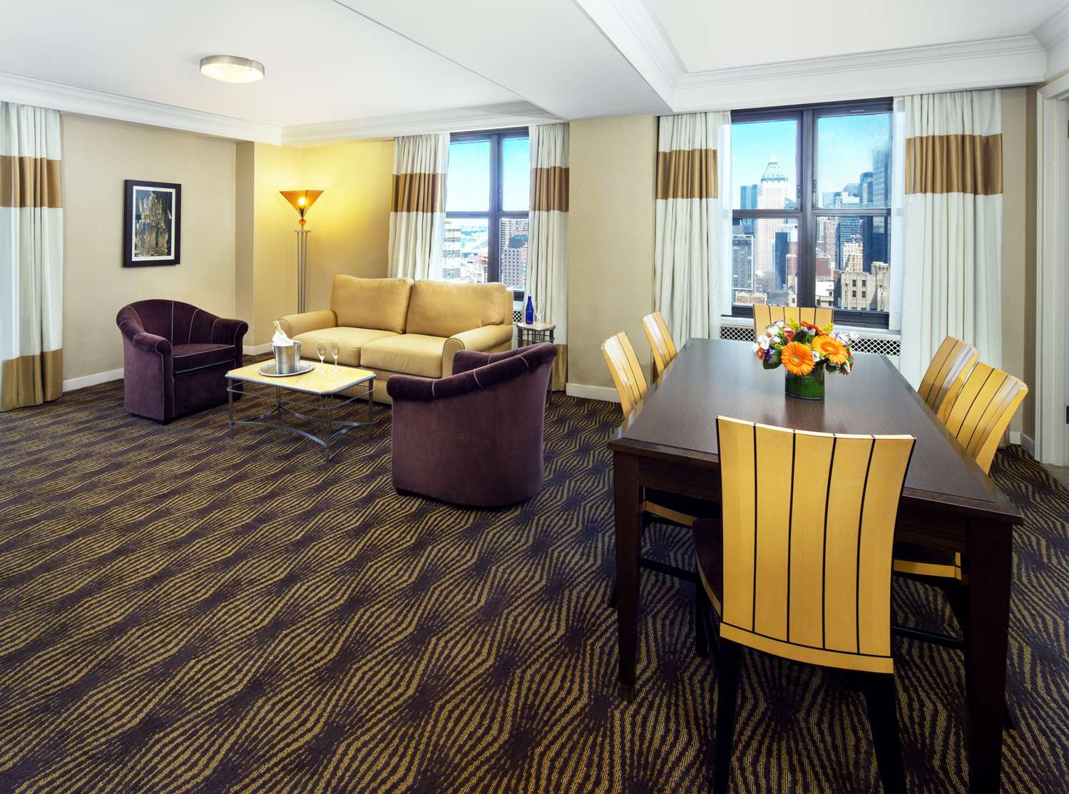 The New Yorker Hotel by Lotte Hotels 30/50