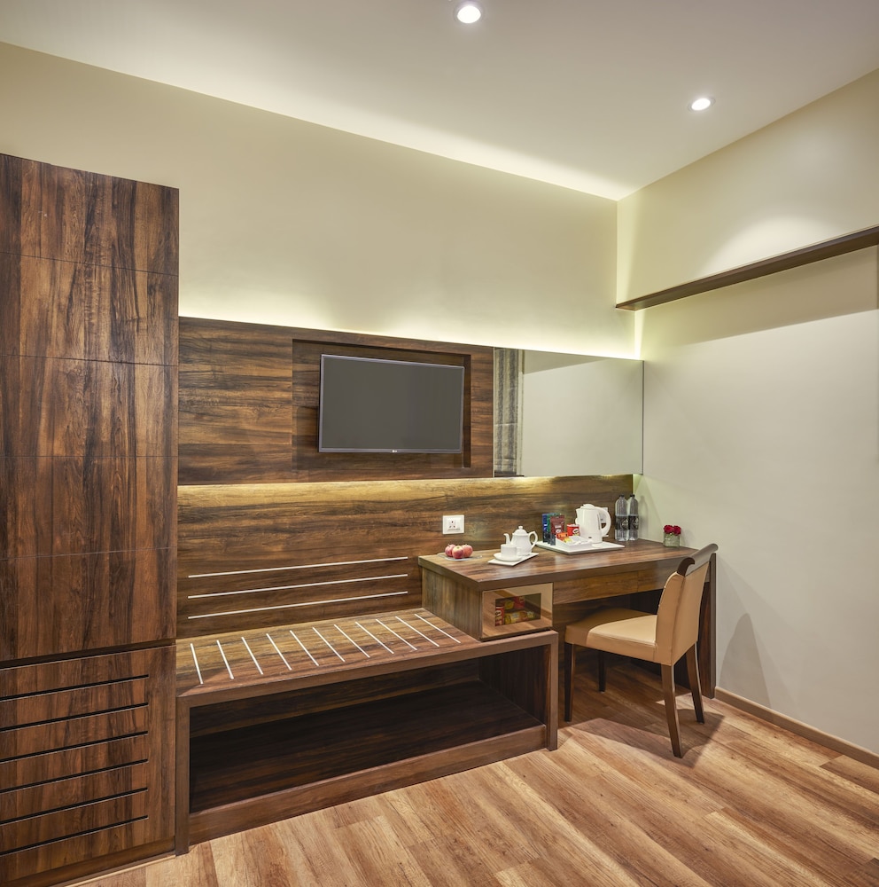 Bawa Regency 41/57
