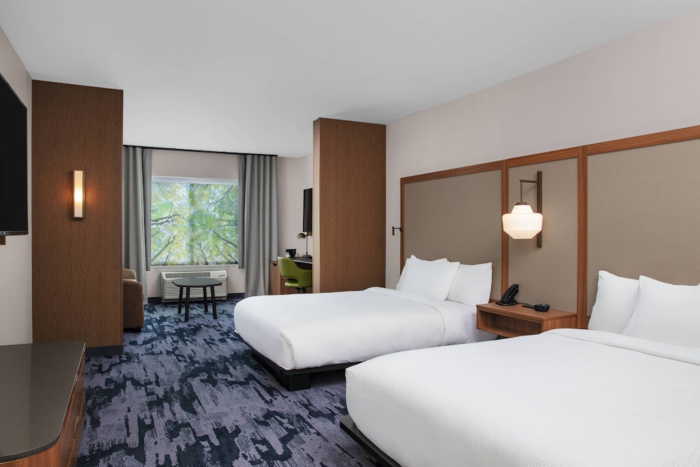 جناح بسريرين كوين مع أريكة لذوي الإعاقة، Fairfield Inn & Suites by Marriott Lebanon near Expo Center 2/3
