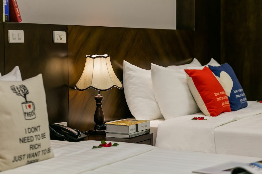 Hanoi Stella Hotel 80/100