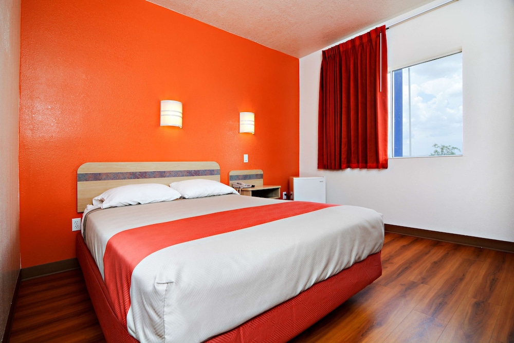 Motel6 Benson, AZ 27/47