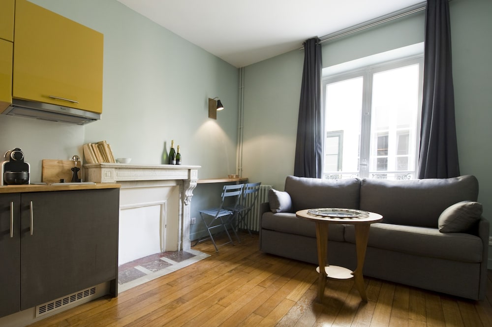 Helzear Montparnasse Suites 40/61