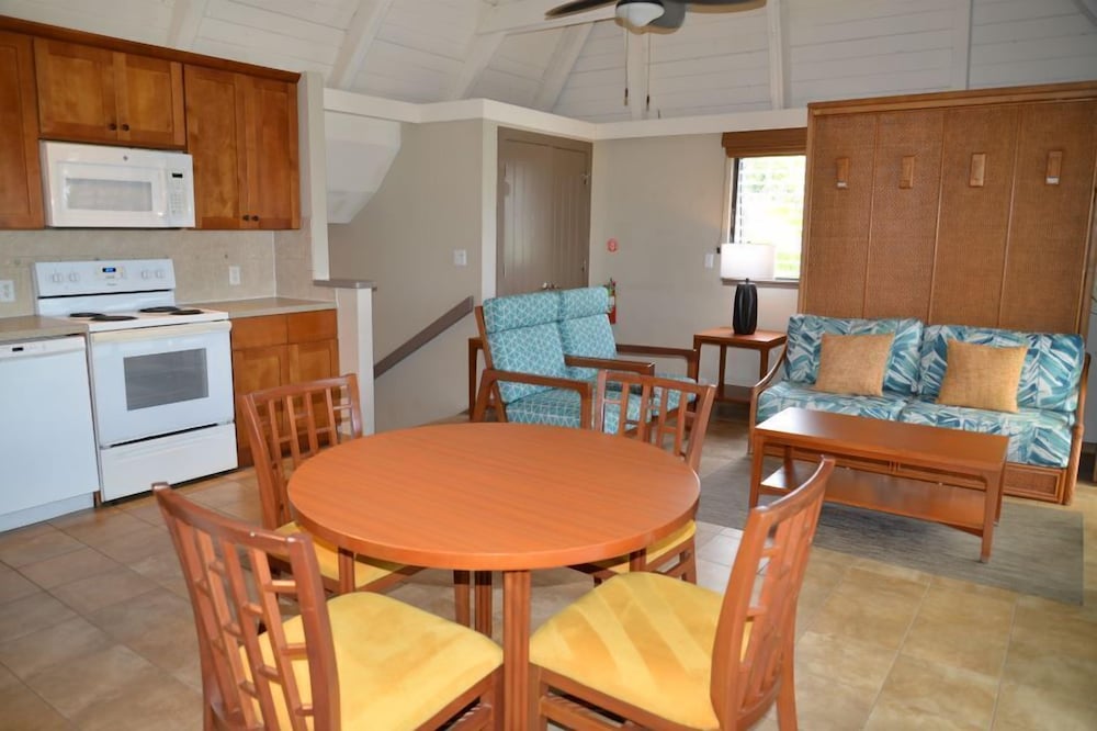 Colony I at Sea Mountain in Pahala 19/34