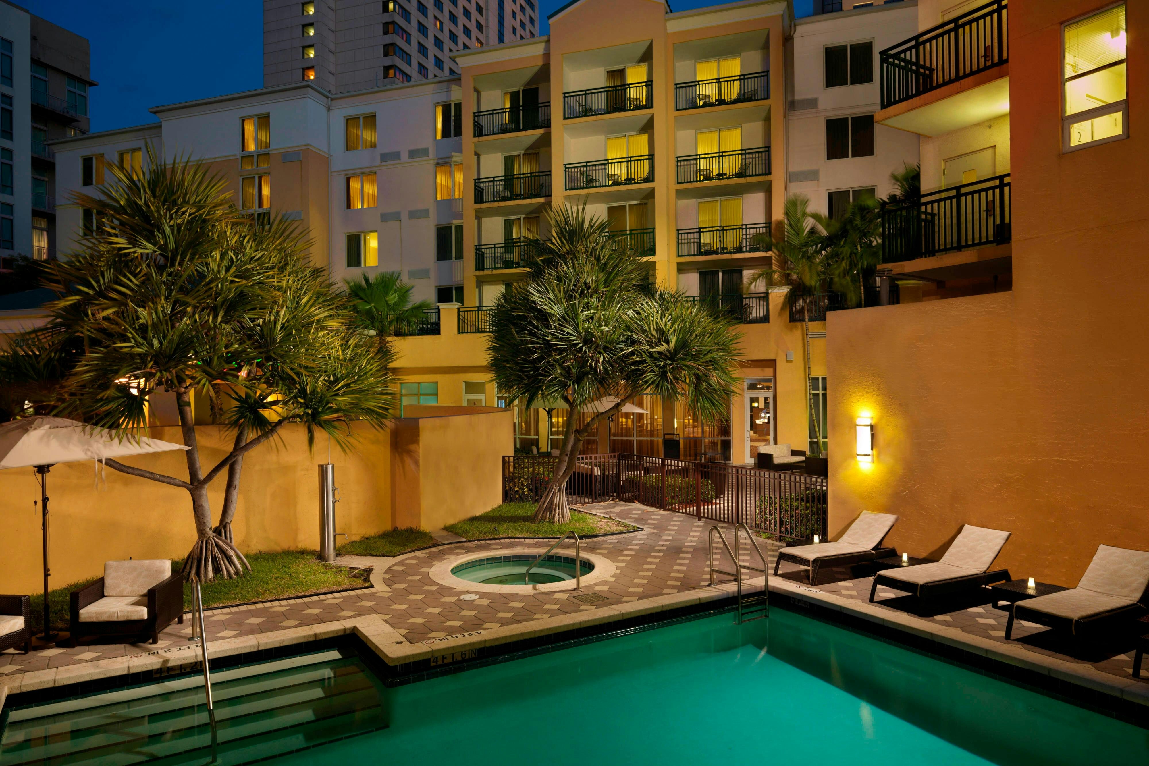 Courtyard Miami Dadeland 37/38