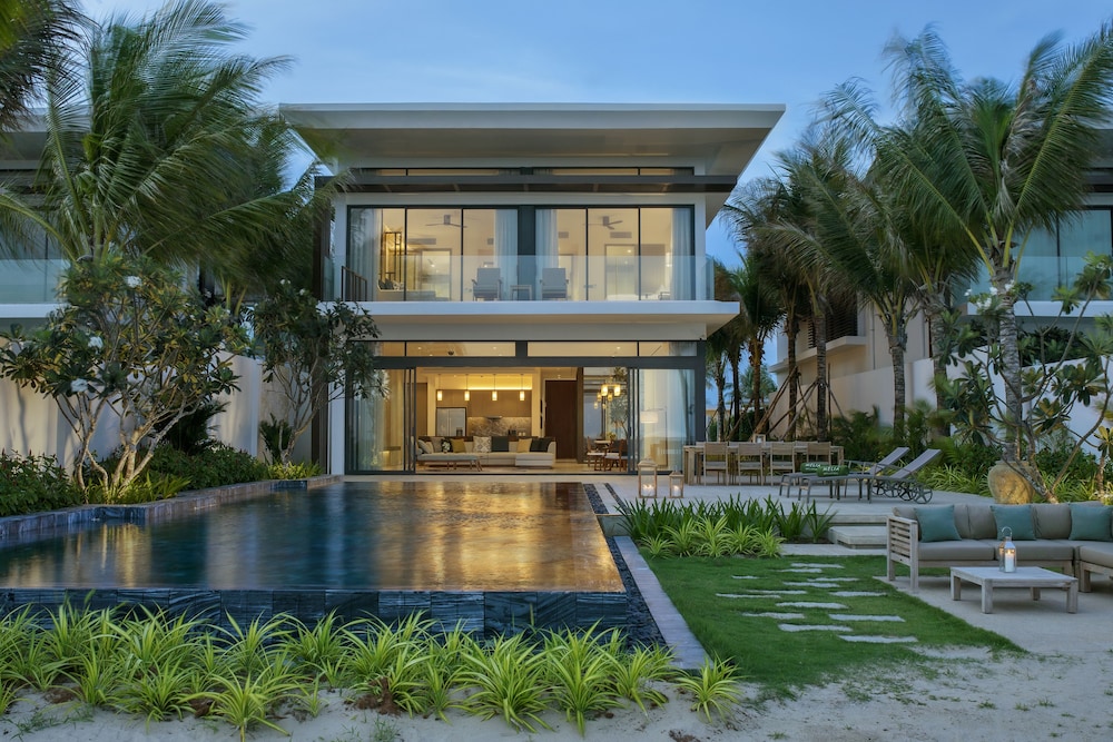 Melia Ho Tram Beach Resort 2/74