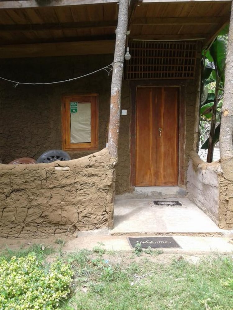 Green Leaf Cabanas 15/16