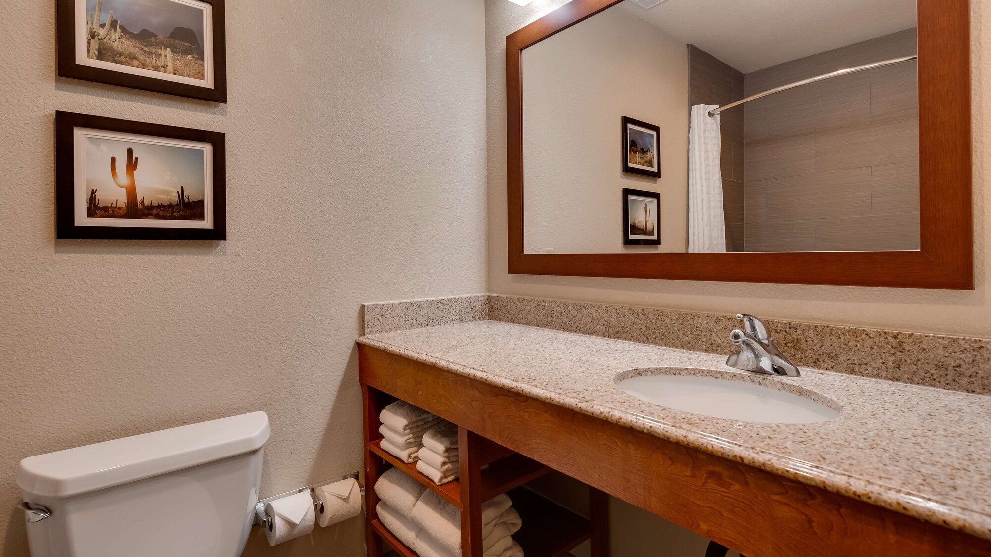 غرفة قياسية بسريرين كينج، Best Western Plus Surprise-Phoenix NW 4/5