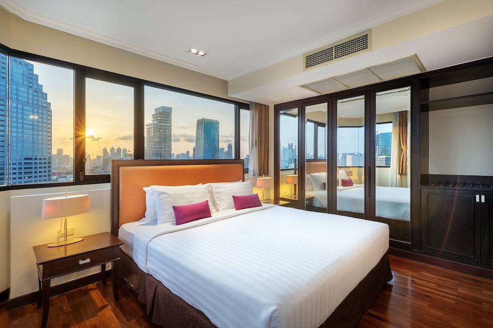 Bandara Silom Suites, Bangkok 23/78