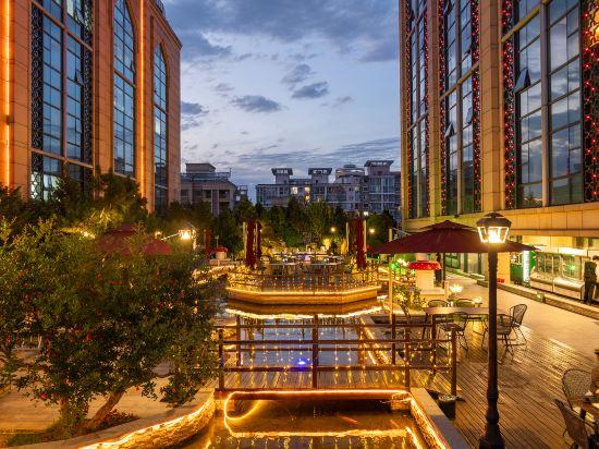 Hotel Xinjiang - Beijing 35/36