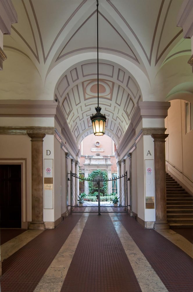 Hotel Regina Giovanna 41/49