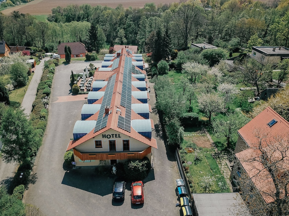 Landhotel Dresden 45/50